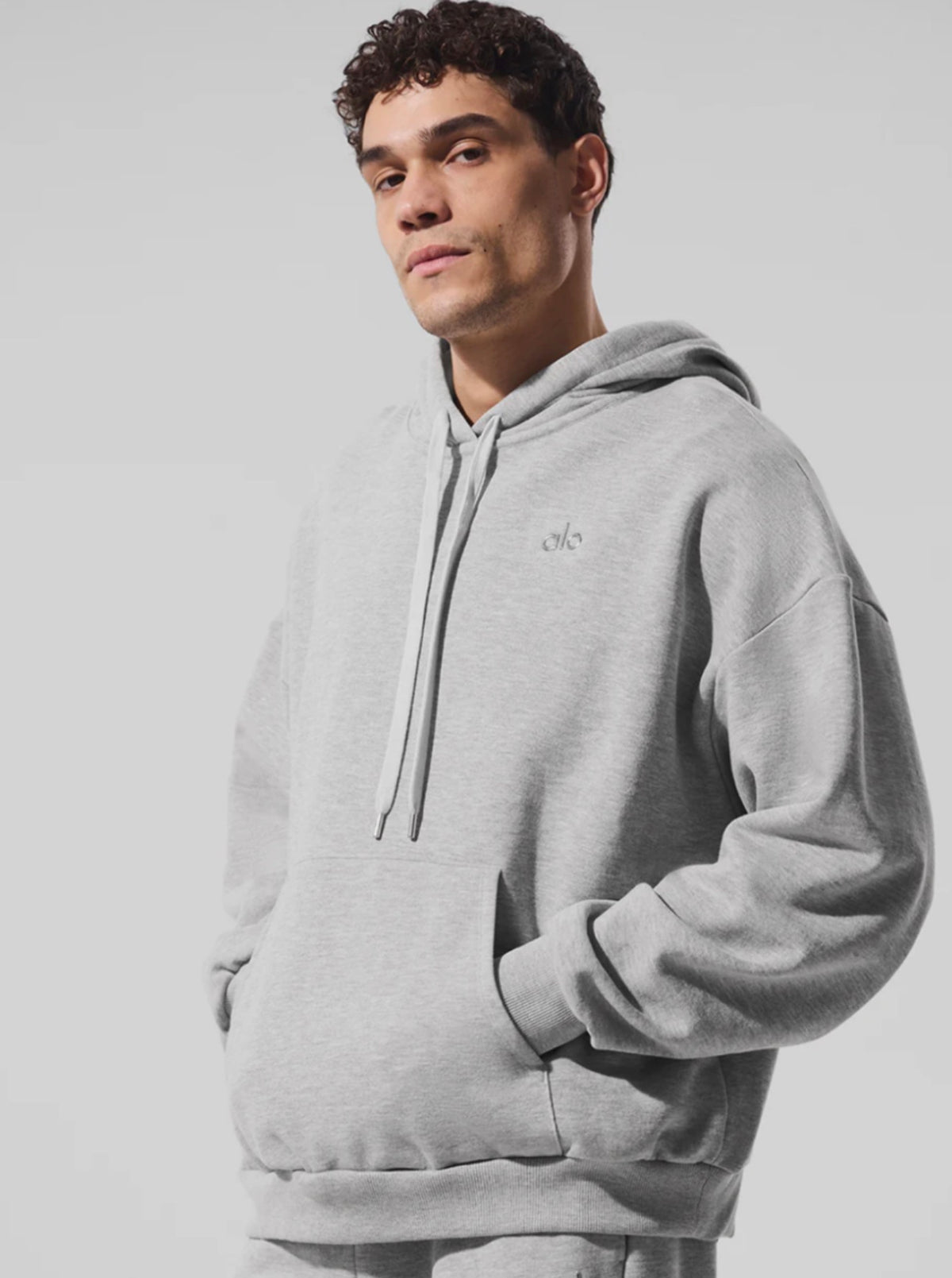 Hoodie Alo Yoga color Gris