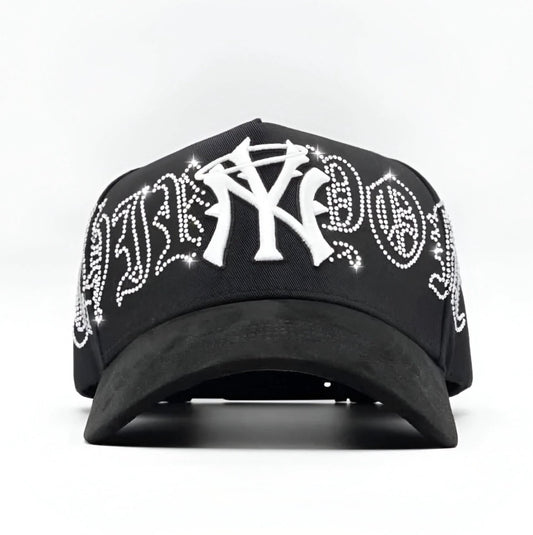 31 Hats “White Crystals”